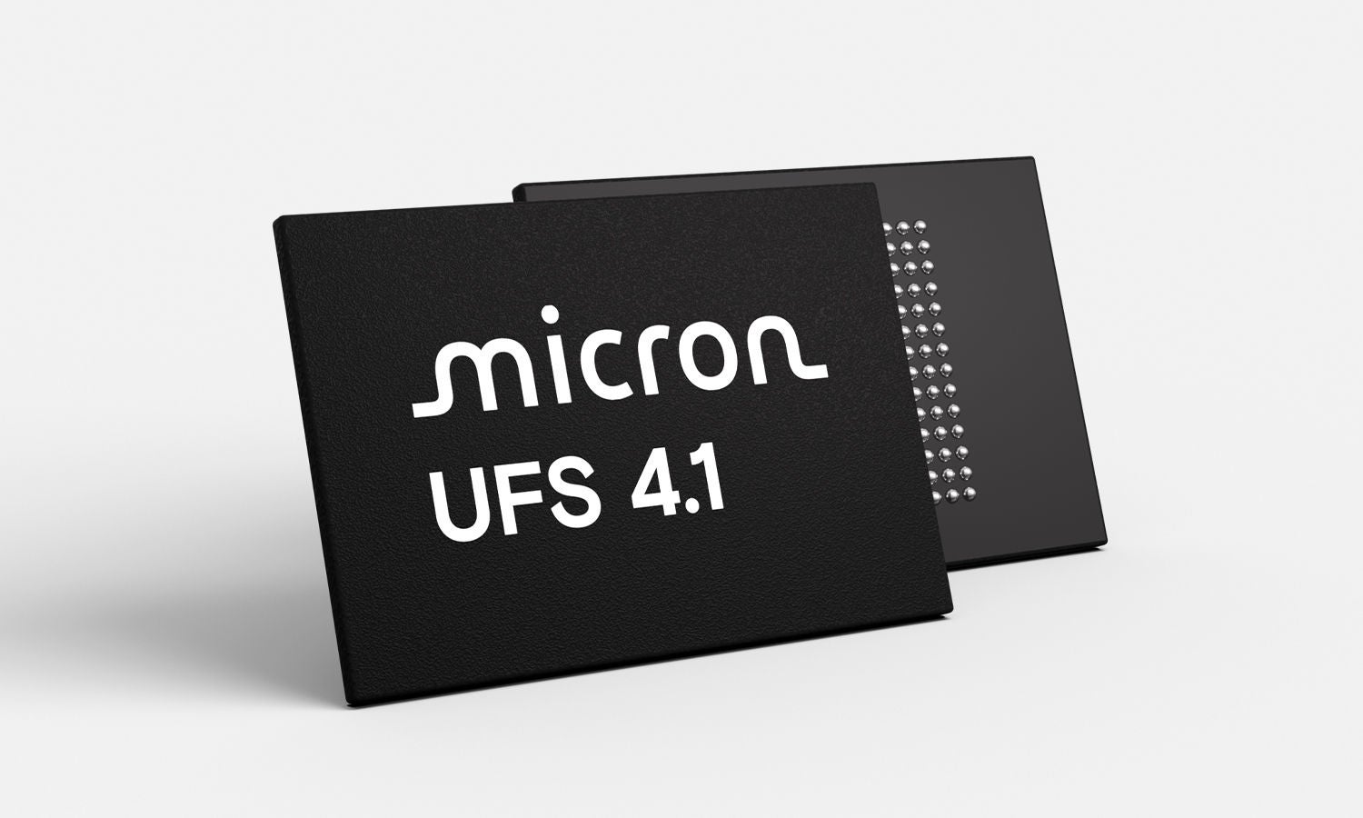 Micron UFS 4.1 module front and back